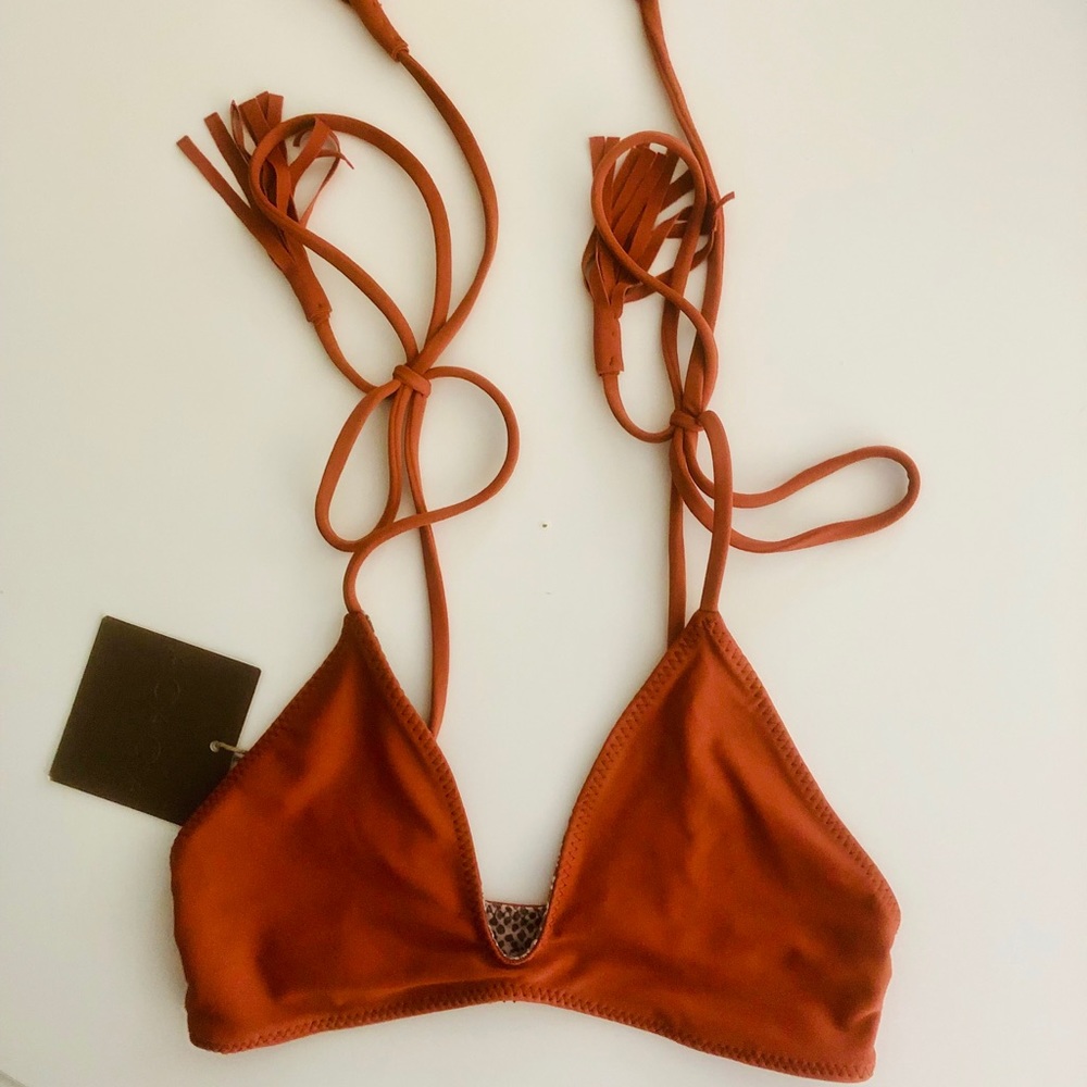 Acacia Tijuca top, Mai Tai.